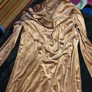 Elegant Long Sleeve Gold Dress